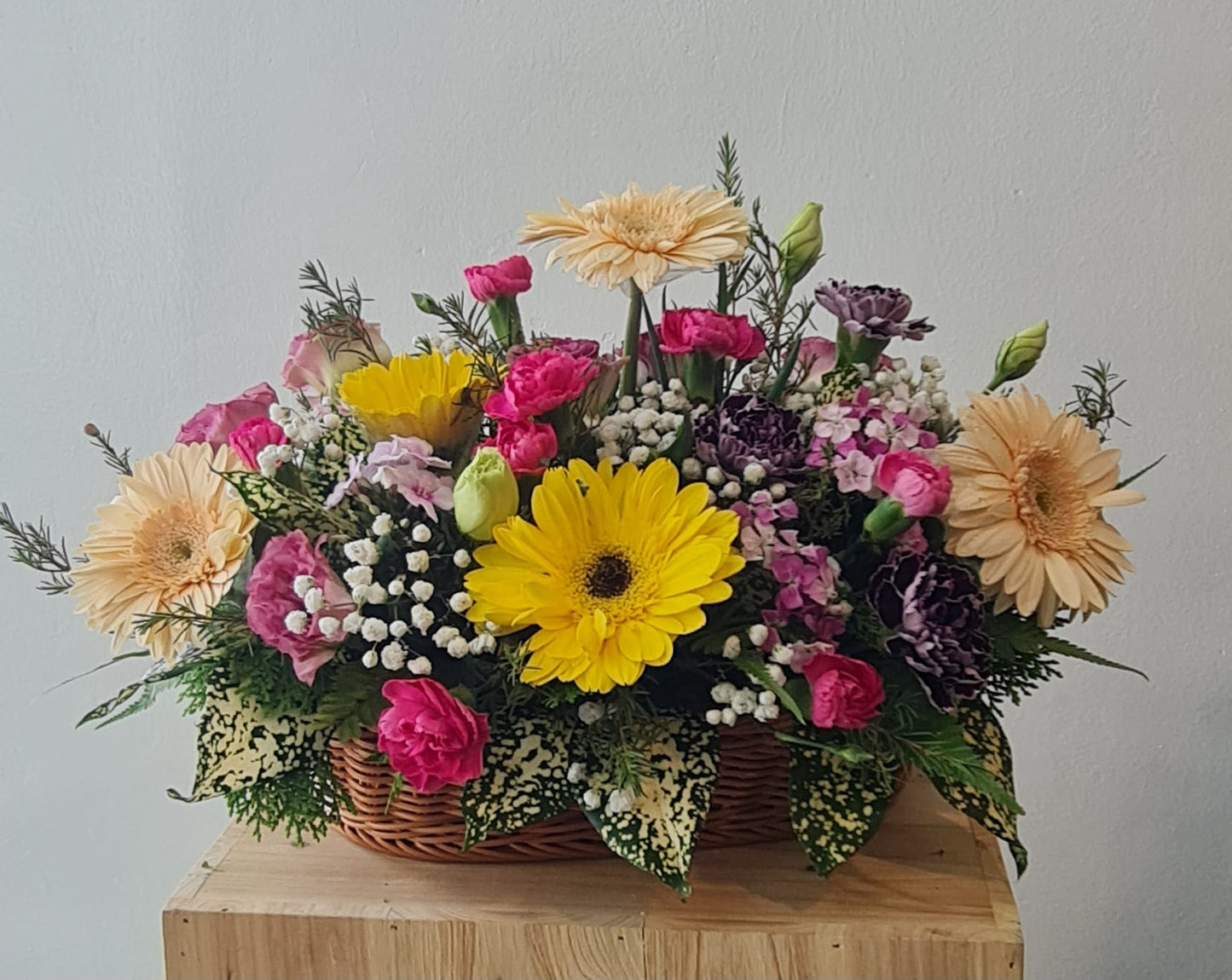 FB001 - Flower Basket - Garden Party