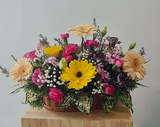 FB001 - Flower Basket - Garden Party